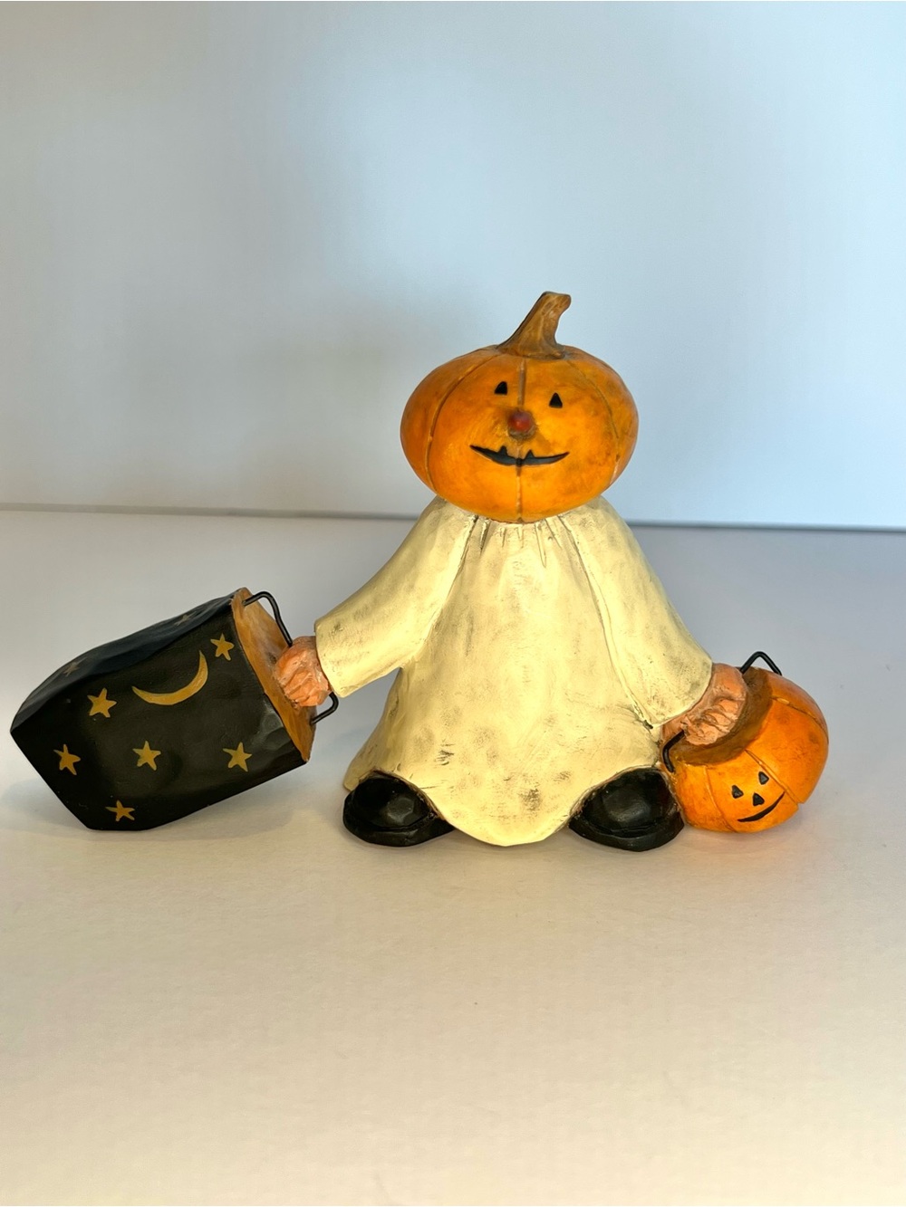 Vintage 1999 Williraye Studio “More Candy Please” WW6002 Halloween Figurine